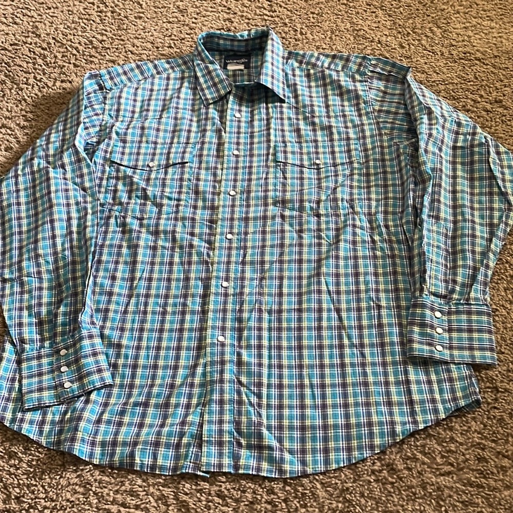 Men’s Wrangler blue and green plaid long sleeve snap western shirt Sz XL?